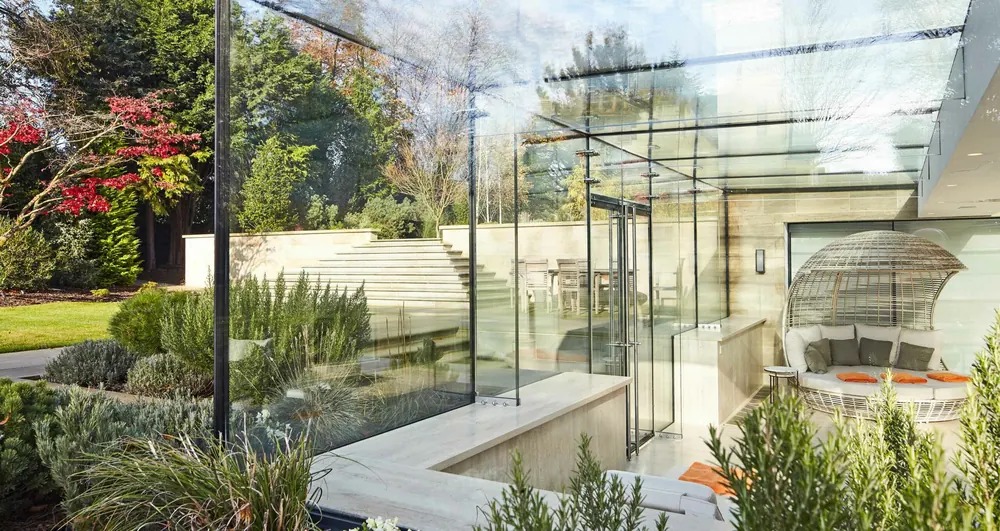 Hargate Drive — Glass Box int