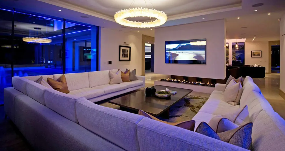 Hargate Drive — Lounge
